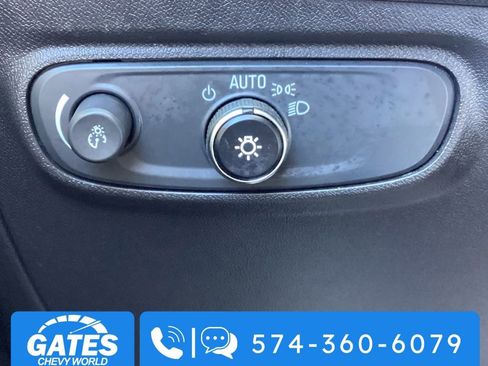 Used 2024 Chevrolet Equinox LT image 27