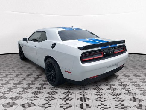 Used 2020 Dodge Challenger SRT Hellcat w/ Plus Package RWD image 4