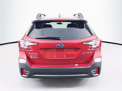 Used 2022 Subaru Outback Premium image 6