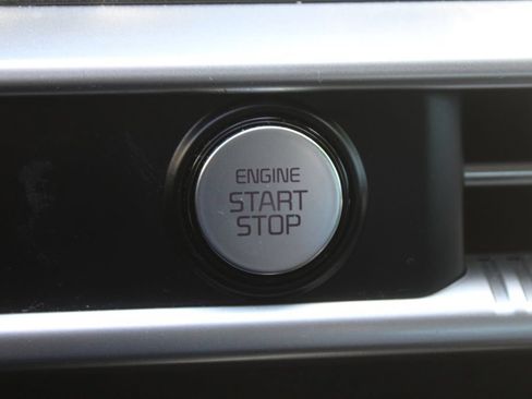 Certified 2022 Kia K5 LXS FWD image 31
