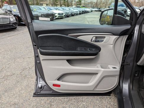 Used 2018 Honda Pilot EX-L image 11