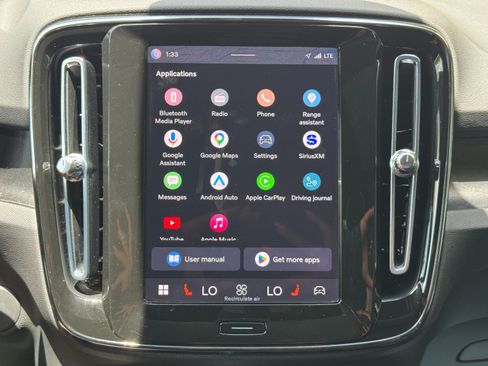 Used 2023 Volvo XC40 Recharge Plus AWD/4WD image 24