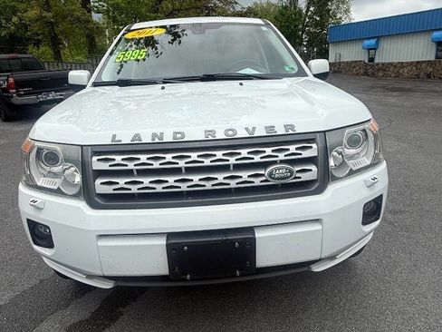 Used 2011 Land Rover LR2 HSE AWD/4WD image 6