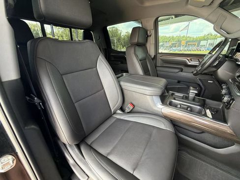 Used 2024 Chevrolet Silverado 1500 RST AWD/4WD image 27