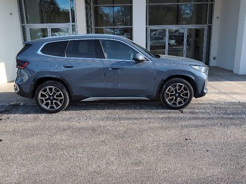 Used 2025 BMW X1 xDrive28i w/ Technology Package AWD/4WD image 2