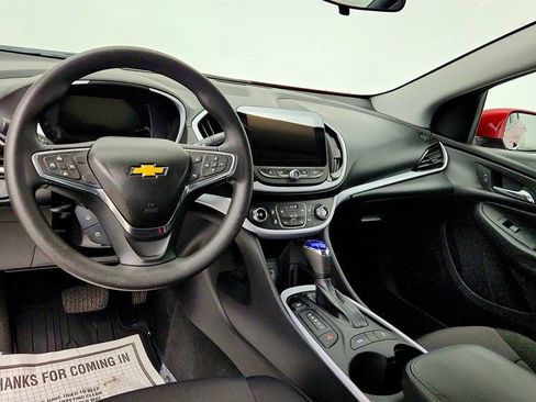 Used 2018 Chevrolet Volt LT FWD image 12