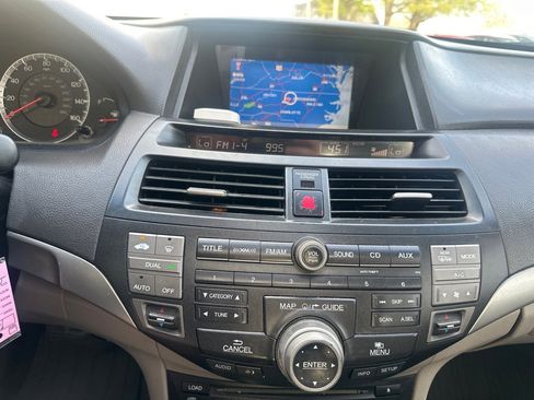 Used 2009 Honda Accord EX-L image 16