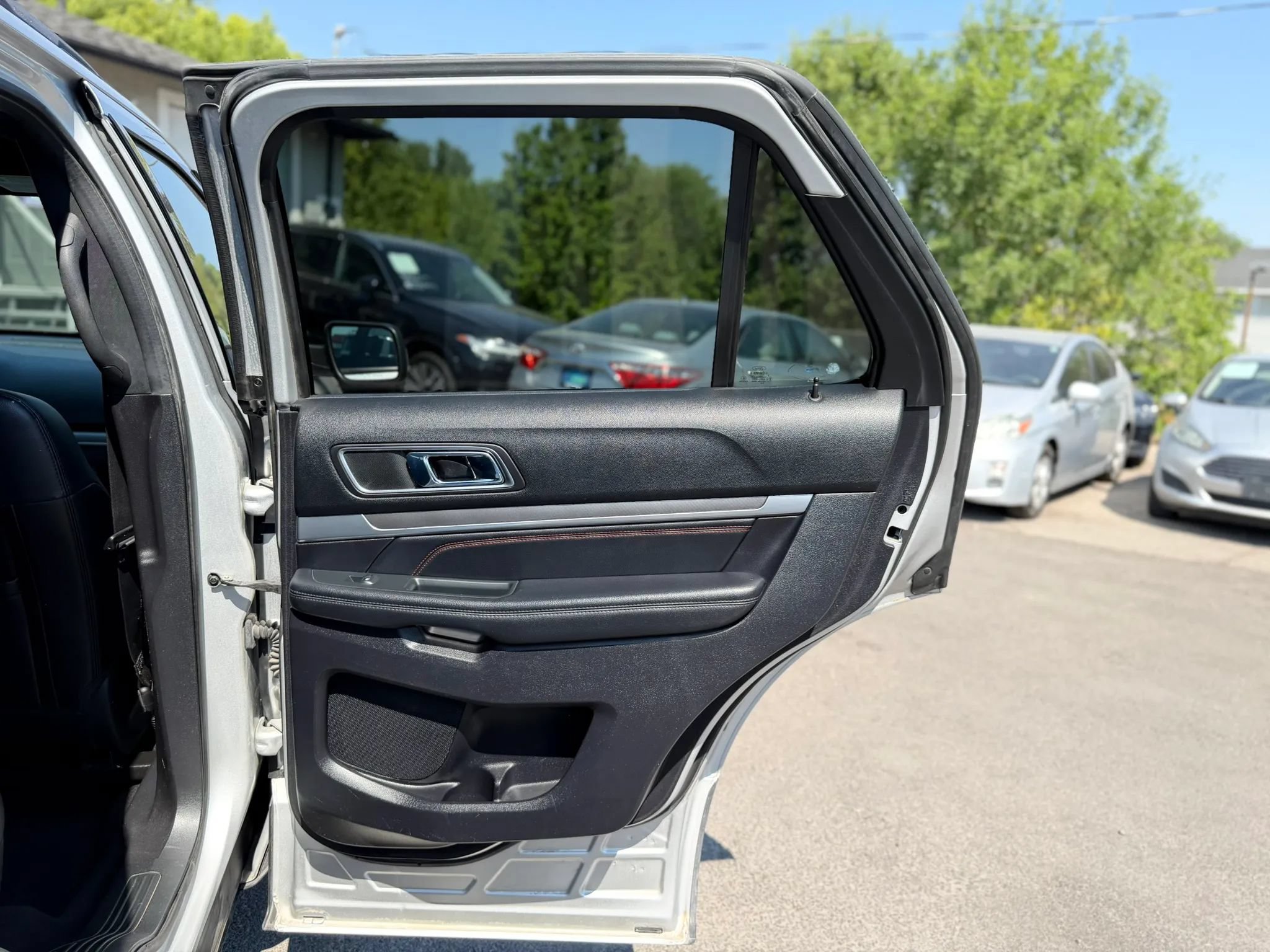 Used 2019 Ford Explorer Sport AWD/4WD image 14