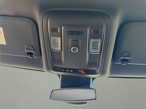 Used 2024 Chevrolet Tahoe LT image 27