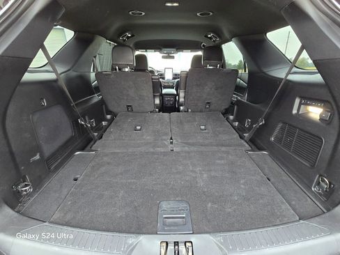 Used 2020 Ford Explorer ST w/ Premium Technology Package image 32