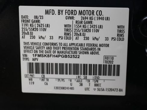 Used 2023 Ford Explorer Limited w/ Limited Technology Package AWD/4WD image 32