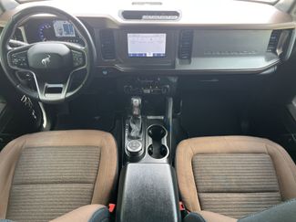 Used 2022 Ford Bronco Outer Banks AWD/4WD video 3