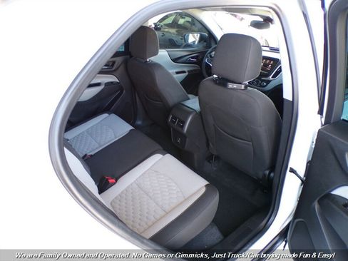 Used 2020 Chevrolet Equinox LS FWD image 25