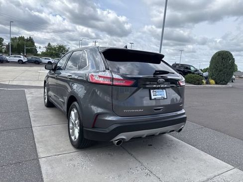 Used 2024 Ford Edge Titanium AWD/4WD image 7