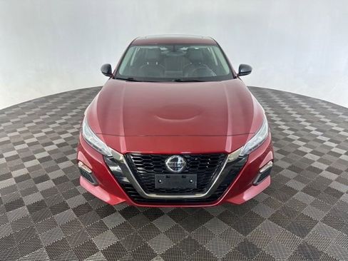 Used 2019 Nissan Altima 2.5 SR w/ SR Premium Package FWD image 4