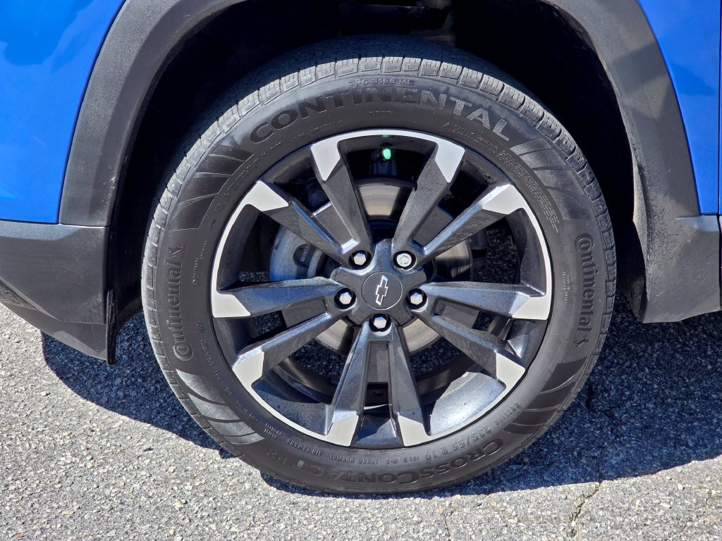Used 2025 Chevrolet Equinox RS FWD image 11