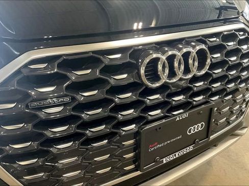 Certified 2025 Audi Q5 2.0T Premium image 30