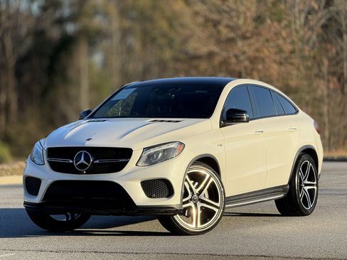 Used 2019 Mercedes-Benz GLE 43 AMG GLE 43 AMG image 7