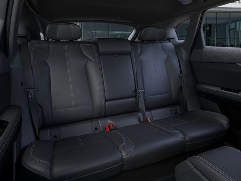 New 2026 Cadillac Optiq Luxury 1 image 41