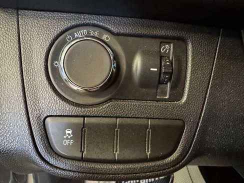 Used 2021 Chevrolet Spark LS FWD image 18
