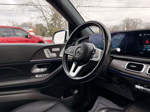 Used 2020 Mercedes-Benz GLE 350 4MATIC w/ Premium Package image 23