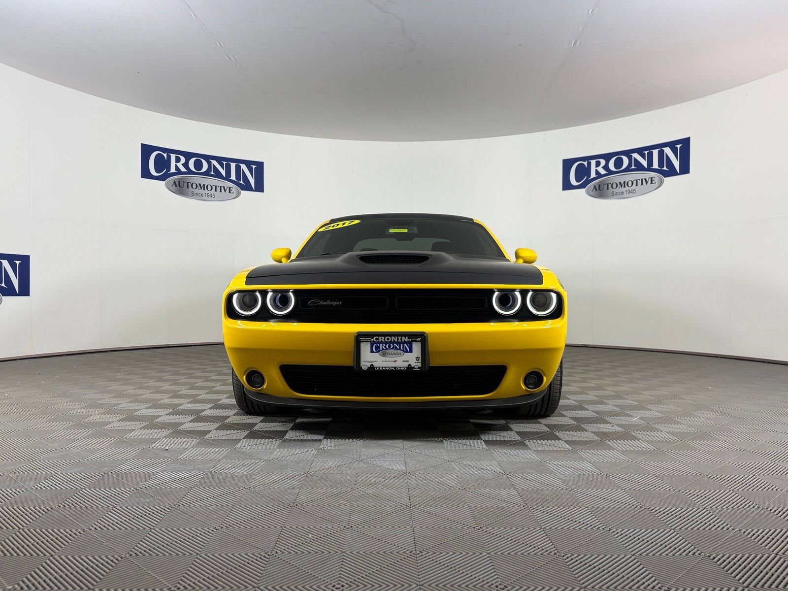Used 2017 Dodge Challenger R/T w/ Quick Order Package 22P T/A RWD image 30