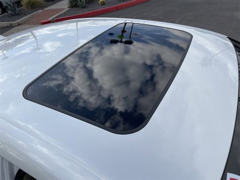 Used 2016 Lexus IS 200t image 8