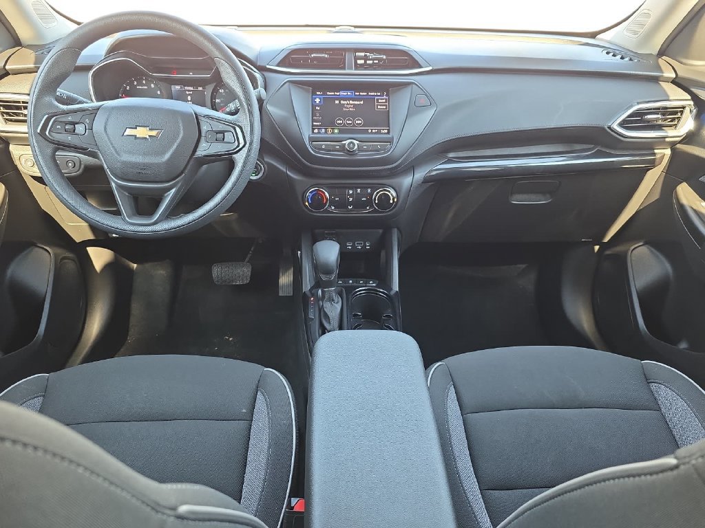 Used 2023 Chevrolet TrailBlazer LT FWD image 11