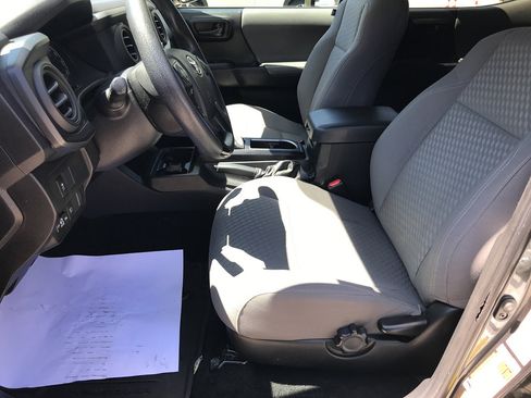 Certified 2023 Toyota Tacoma SR AWD/4WD image 25