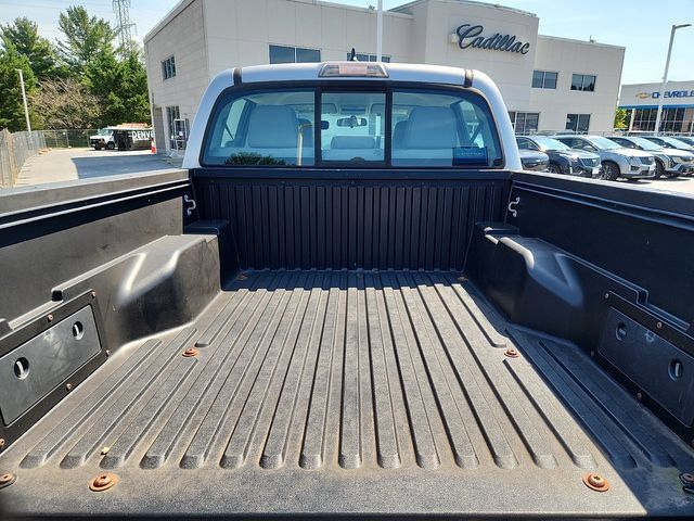 Used 2016 Toyota Tacoma SR w/ SR Convenience Package RWD image 28