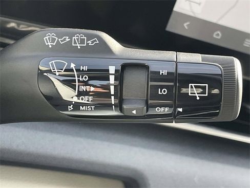 New 2026 Kia Carnival EX image 34