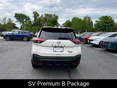 Certified 2023 Nissan Rogue SV w/ SV Premium B Package AWD/4WD image 14