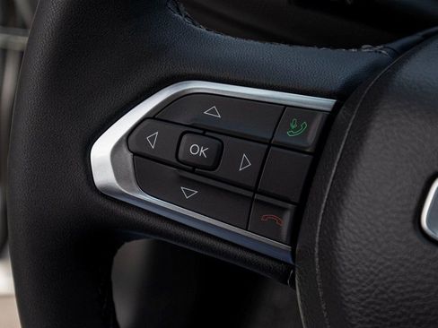 New 2026 Jeep Compass Limited image 21