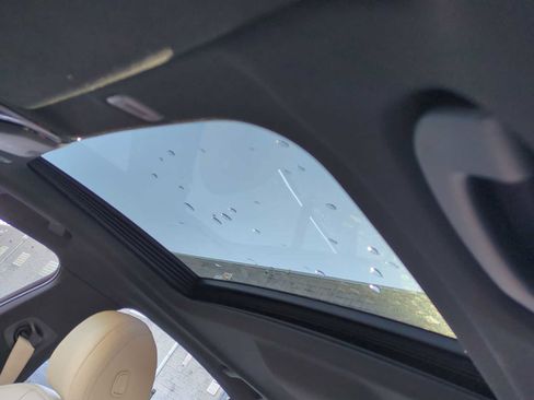 Used 2017 BMW 530i xDrive image 19