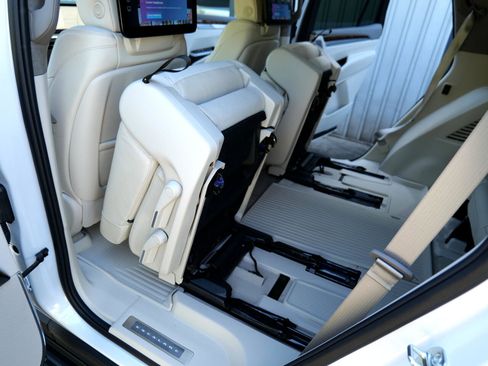 Used 2025 Cadillac Escalade Sport Platinum w/ LPO, Floor Liner Package image 49