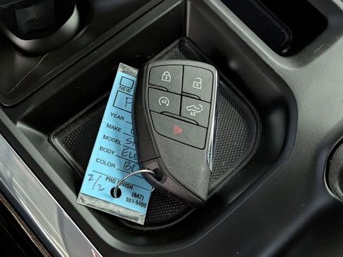Used 2024 GMC Sierra 1500 Elevation image 25