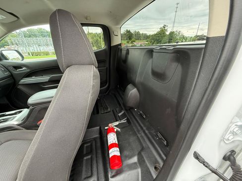 Used 2022 Chevrolet Colorado LT w/ Fleet Safety Package AWD/4WD image 26