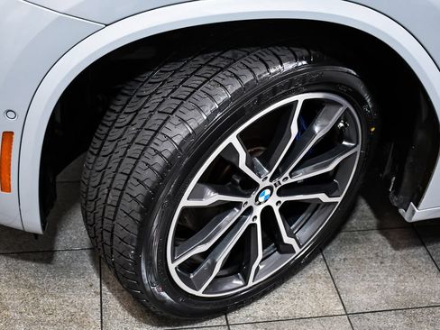 Used 2024 BMW X4 M40i w/ Premium Package AWD/4WD image 7