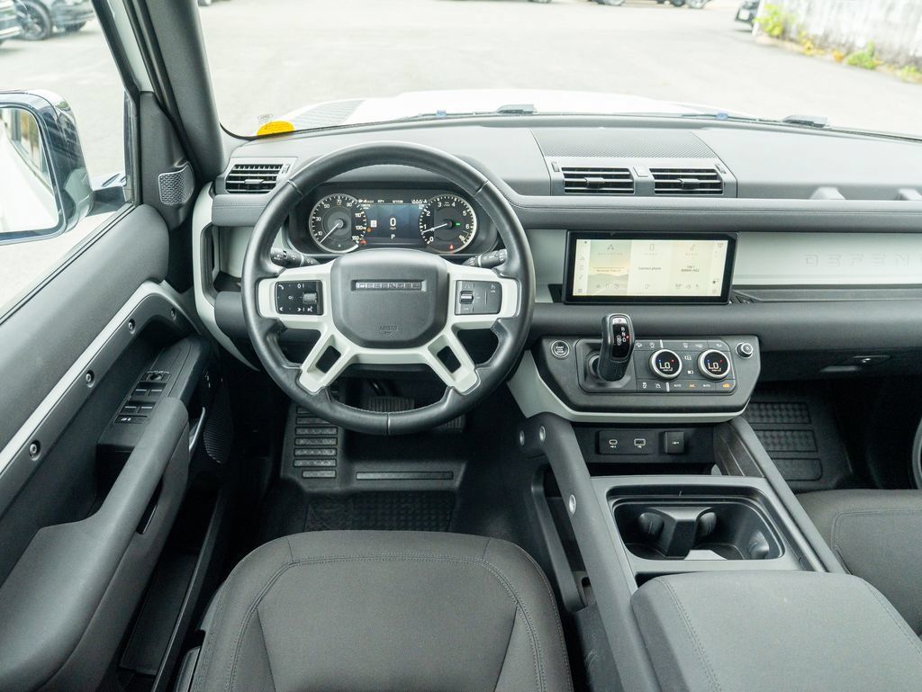 Used 2023 Land Rover Defender 110 AWD/4WD image 12