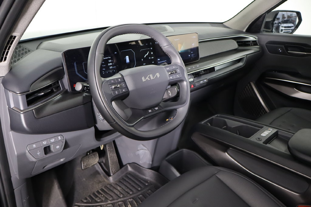 Used 2026 Kia EV9 Wind AWD/4WD image 25