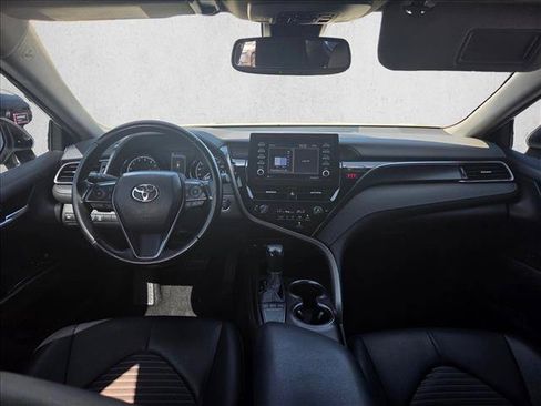 Used 2023 Toyota Camry SE w/ Convenience Package FWD image 16