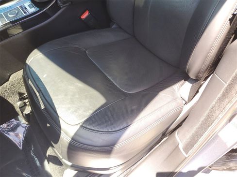 Used 2020 Land Rover Range Rover HSE image 22