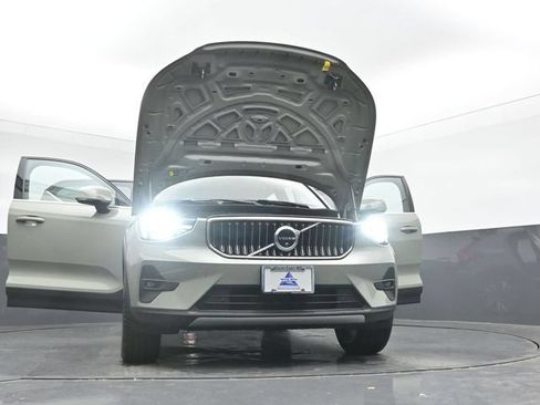 Used 2025 Volvo XC40 B5 Ultra w/ Climate Package AWD/4WD image 54