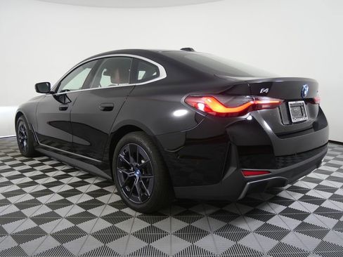 Used 2023 BMW i4 eDrive35 w/ Premium Package RWD image 5