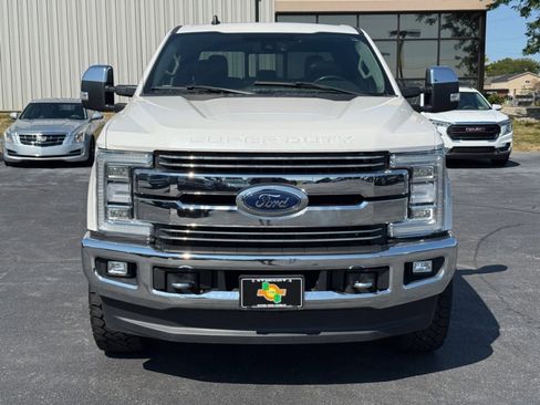 Used 2019 Ford F350 Lariat w/ Lariat Ultimate Package image 3