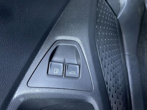 Used 2024 Volkswagen Jetta S image 41