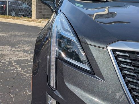 Certified 2023 Cadillac XT5 Premium Luxury w/ Technology Package image 9