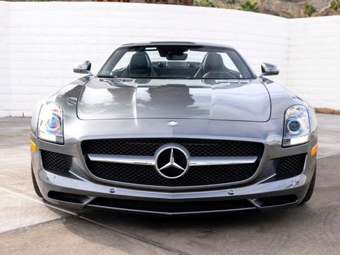 Used 2012 Mercedes-Benz SLS AMG Base image 4