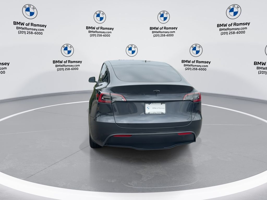 Used 2024 Tesla Model Y Long Range RWD image 7