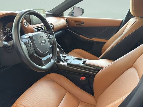 Used 2025 Lexus IS 350 F Sport w/ Accessory Package RWD image 39